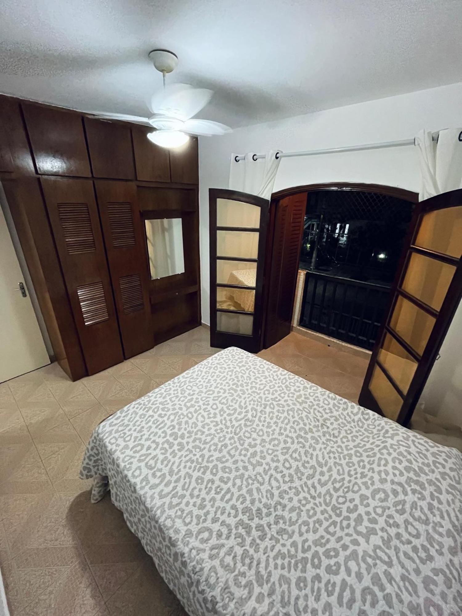 Apartamento Charmoso A 400Mts Da Praia Da Enseada Guarujá Eksteriør billede